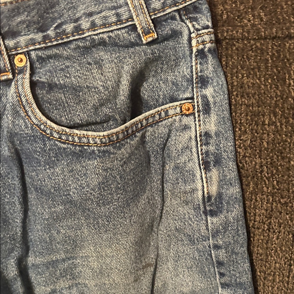 Signature by Levi Strauss Relaxed Fit Blue Jeans - Picture 3 of 9